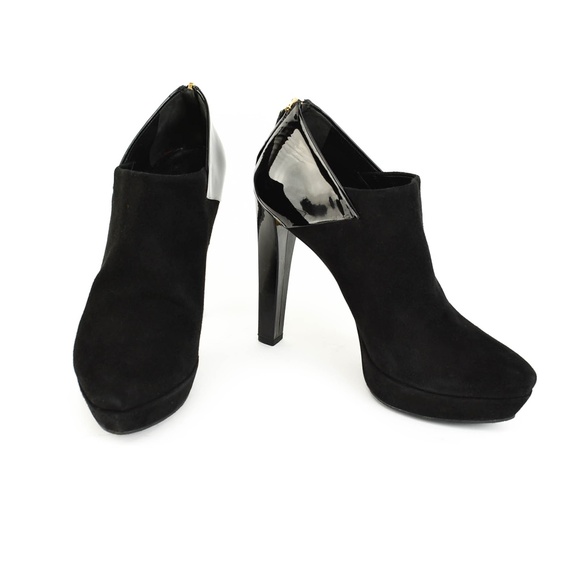 GUCCI: Black, Leather & Logo Platform Ankle Boots - Picture 1 of 8